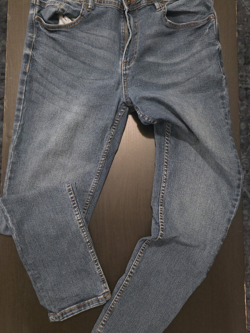 Lefties Men's Skinny Jeans in Washed Blue - Slim Fit